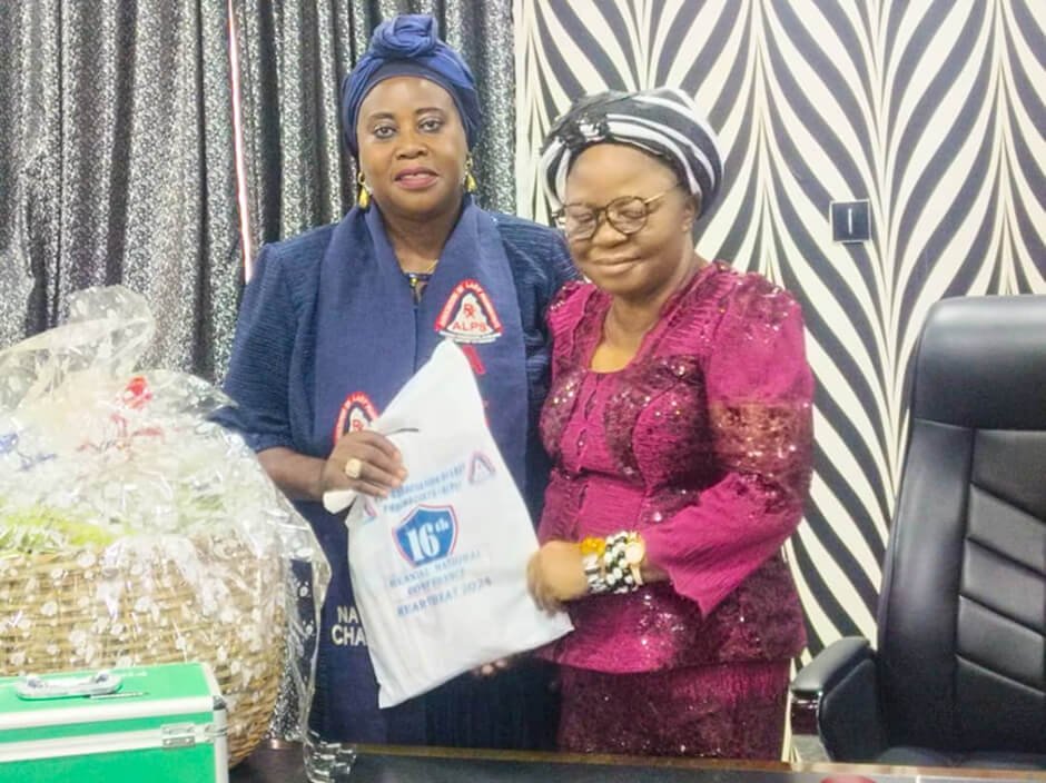 VISIT TO HER ROYAL MAJESTY PROF. FELICIA HEMBADOON AYATSE